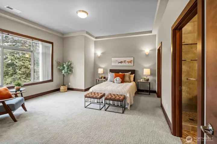 The primary suite has space for large furniture and a sitting area! The primary suite has space for large furniture and a sitting area!