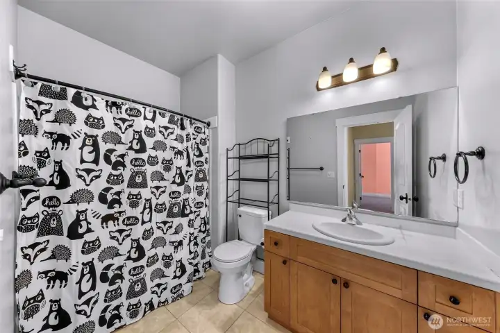 Downstairs full bath