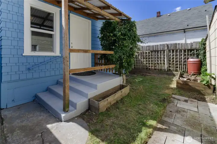 Exterior (Backyard) Exterior (Backyard)