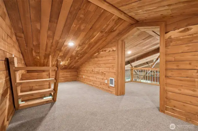 Loft bedroom in clubhouse.
