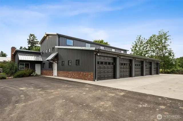 5 Bays, and Roll up door on the other side.
