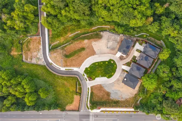 Entire community encompasses 21 acres