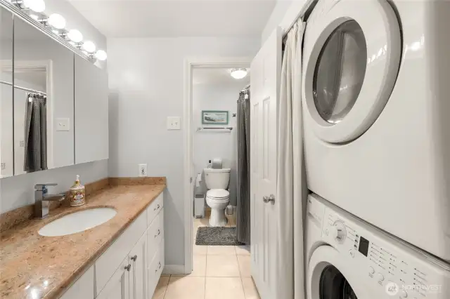 upstairs full bath