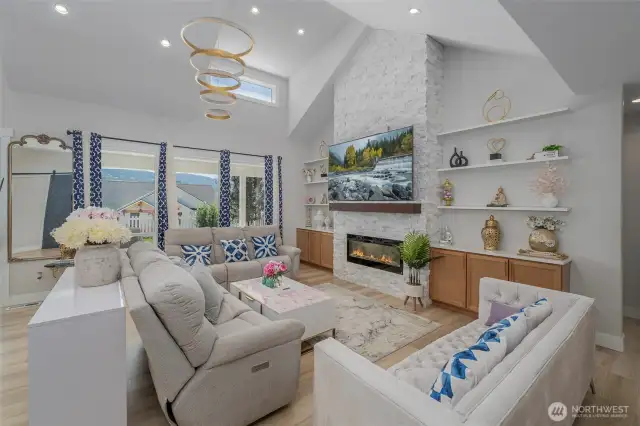Living Room and Fioreplace