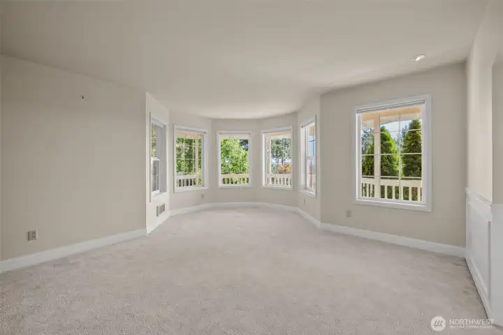 Large light and bright living room.