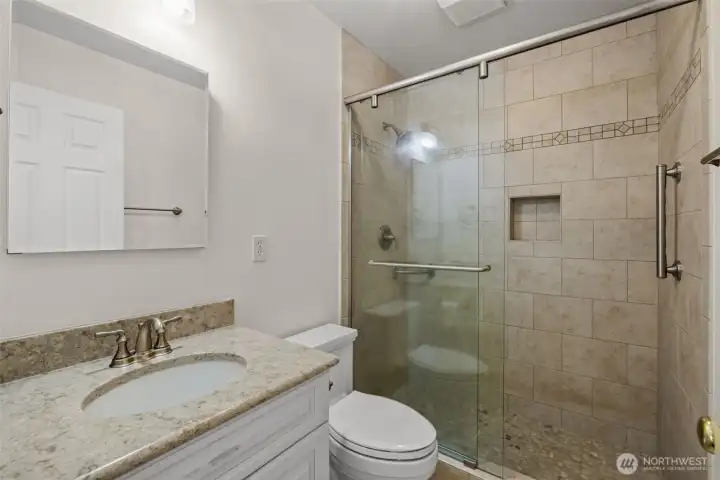 Upstairs remodeled hall bath.