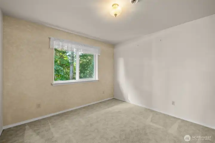 Large upstairs bedroom #2.