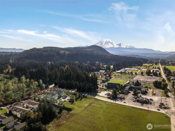 Photos, renderings, artist illustrations and plans may represent the community, amenities, or units. Actual features may vary.