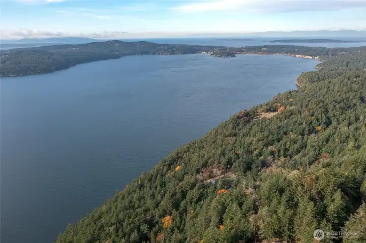 BIG over view of the Tomihi area and the north end of the Orcas horseshoe- the Eastsound, Madrona Point and Crescent Beach location.