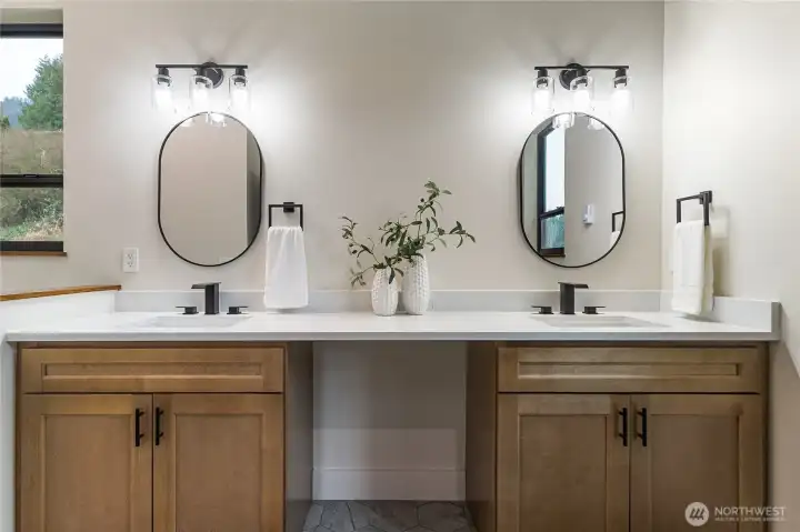 Dual vanities in the primary bedroom