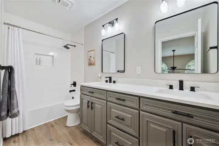 Main bathroom