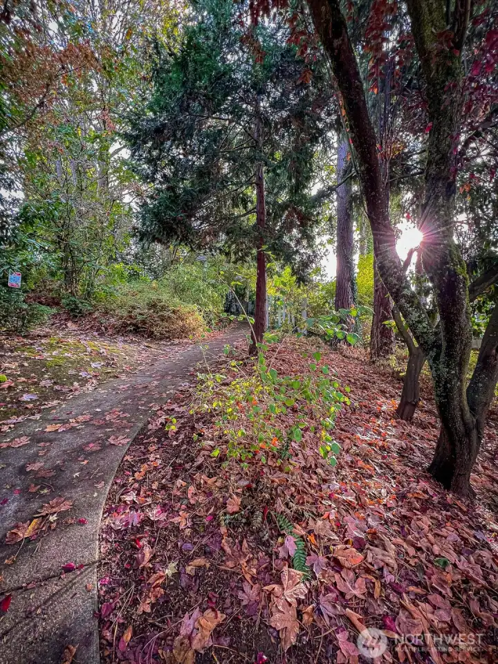 It's easy to enjoy the outdoors right outside the building!