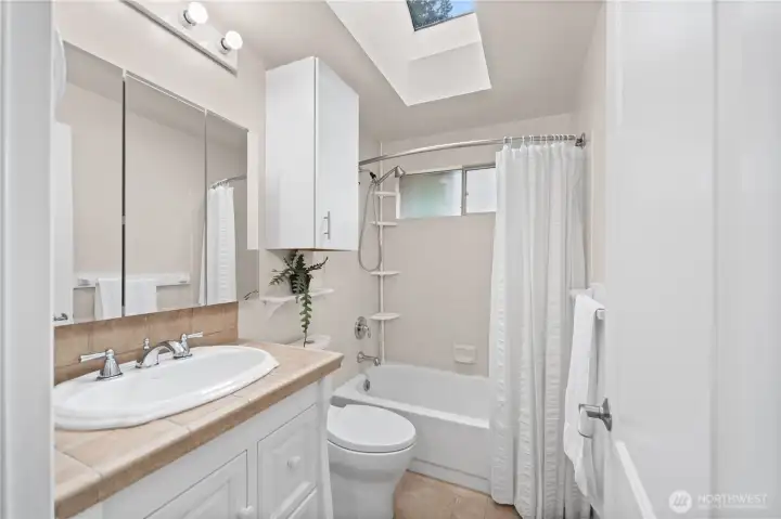 Hall full bath. Hall full bath.