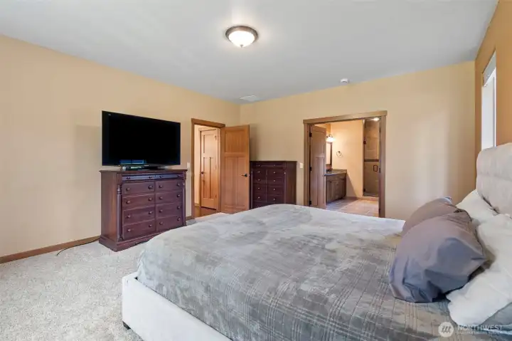 Plenty of space for all the dressers.