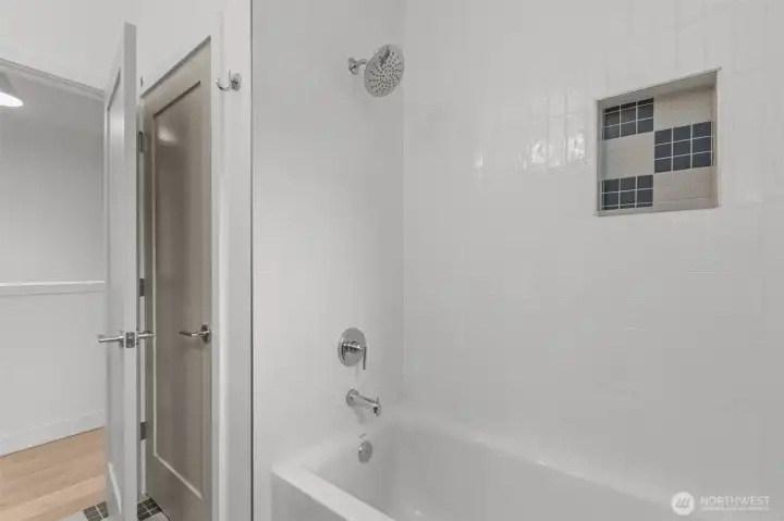 Photos are of home 3550