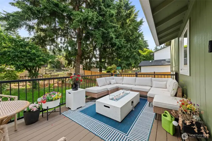 2025 - Trex Deck great for relaxation or entertaining 2025 - Trex Deck great for relaxation or entertaining