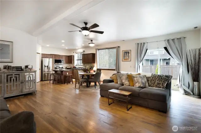 Spacious living room.