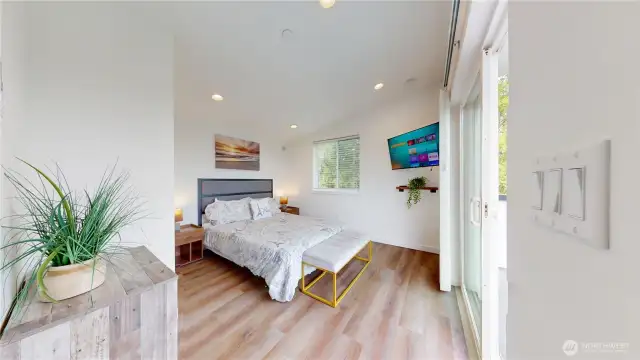 Enter a luxurious loft- Unit 2 - 890 Magellan Ave NE, Ocean Shores, WA 98569