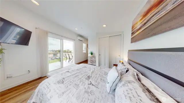 Unit 2 - 890 Magellan Ave NE, Ocean Shores, WA 98569