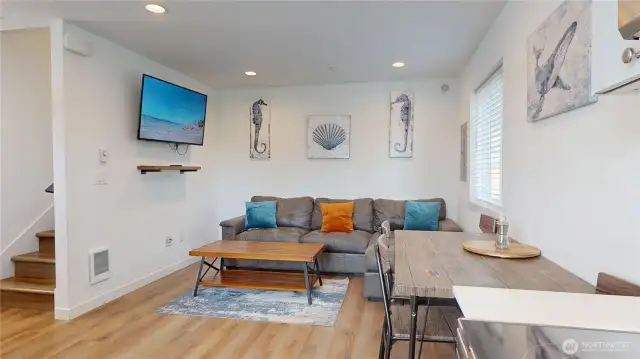 Unit 2 - 890 Magellan Ave NE, Ocean Shores, WA 98569