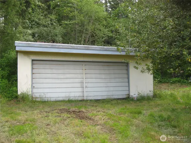 2 car shop/garage
