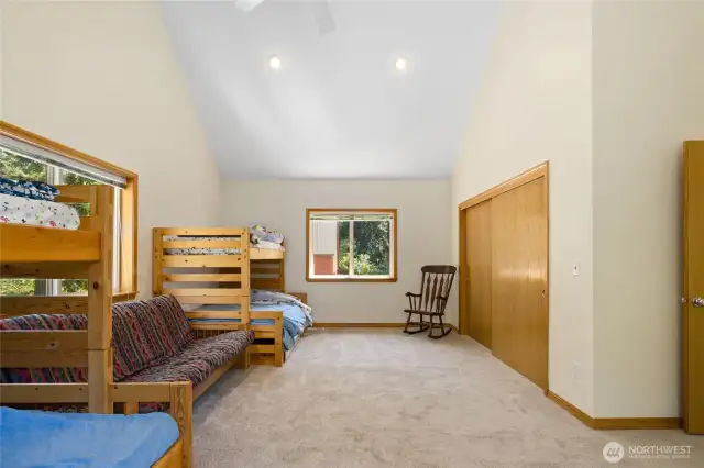 Huge bedroom 3 upstairs