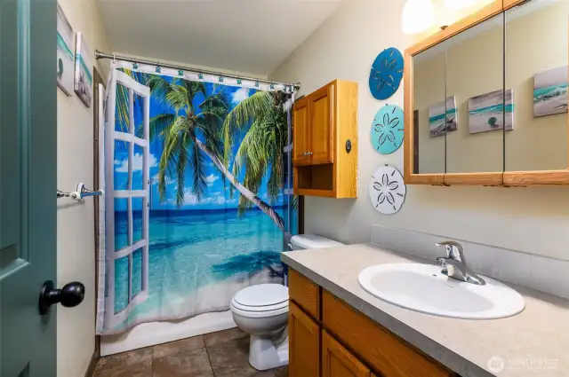 Hall Bathroom Upstairs