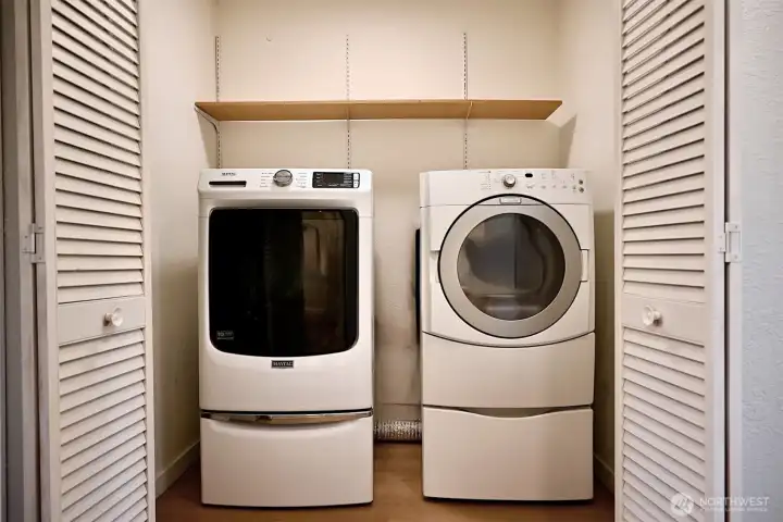 Amazing laundry room for a smaller house!