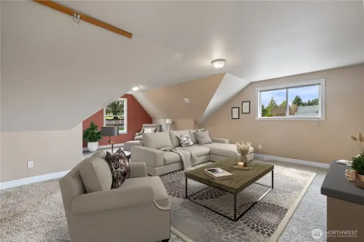 Bonus Room extends into large cozy alcove