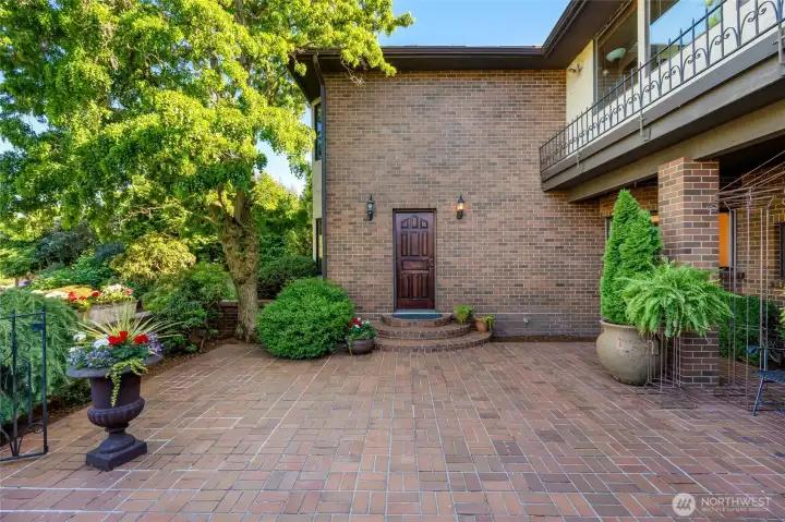 Private entrance to office.