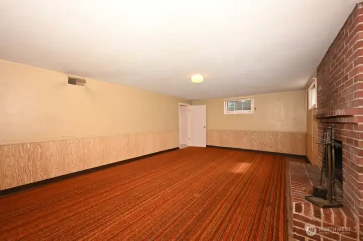 Rec Room looking east. Note third window on the east side.