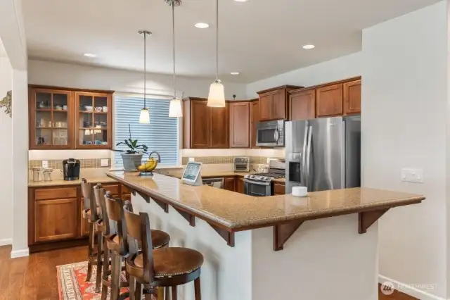 Can lighting, pendant lights, and undercabinet lighting.