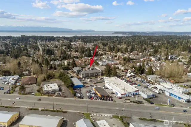 Aerial view of the surrounding north Lynnwood, WA neighborhood.