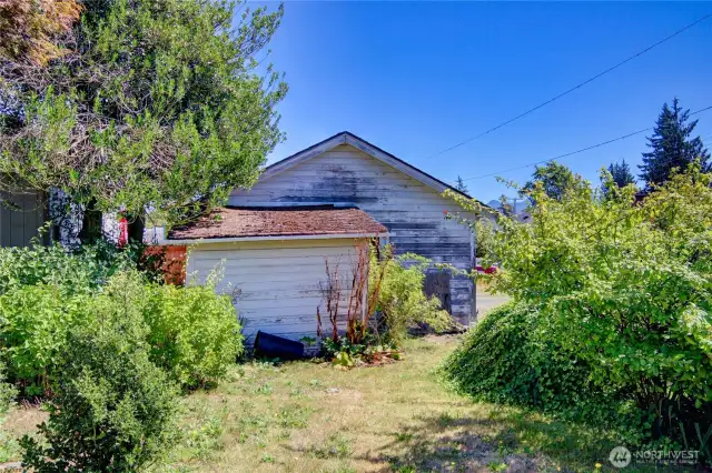 Back yard looking toward the alley
