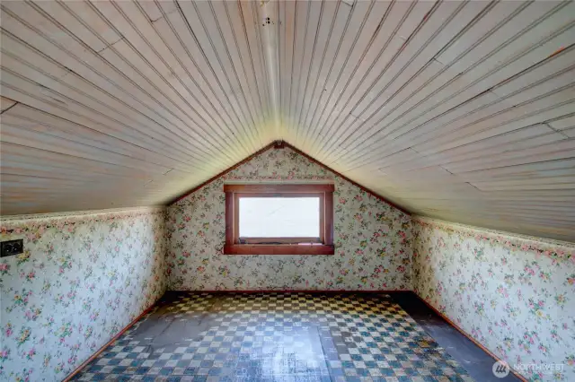 View 1 of attic storage space