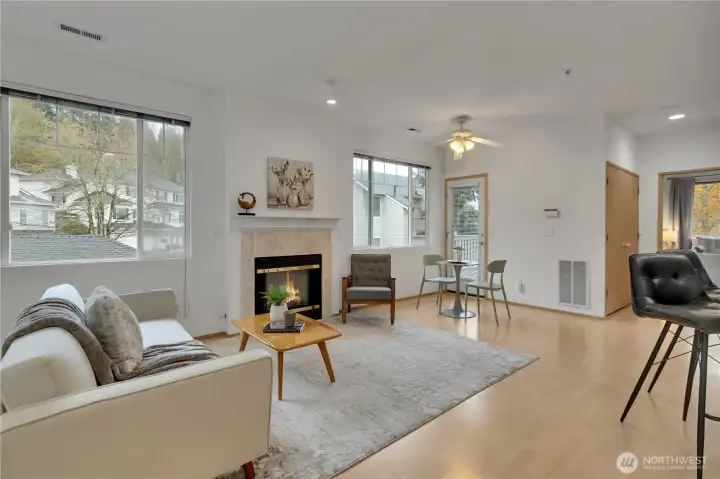 High Ceilings & Abundance of Natural Light