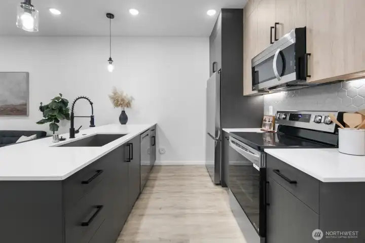 Photos are of model home 828B. Layout and finishes may vary.