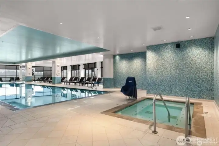 Indoor pool and spa amenities at One Lincoln Tower.