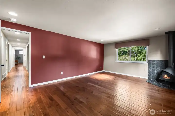 Bonus room would be great for media room, guest quarters, studio, home office, and more