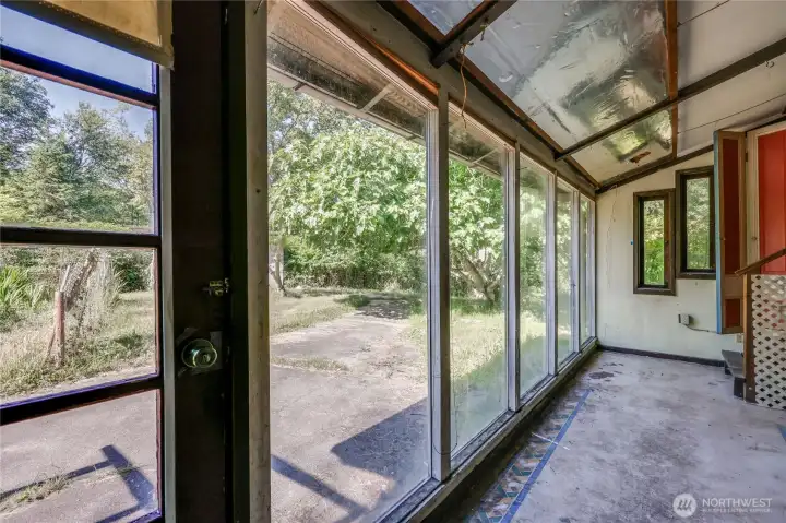 Enclosed porch