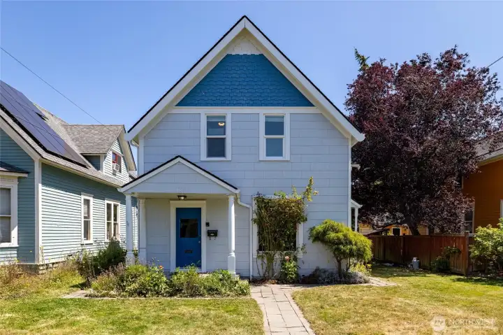 1416 Humboldt, thoughtfully updated, clean and ready for move in. Come check it out! 1416 Humboldt, thoughtfully updated, clean and ready for move in. Come check it out!