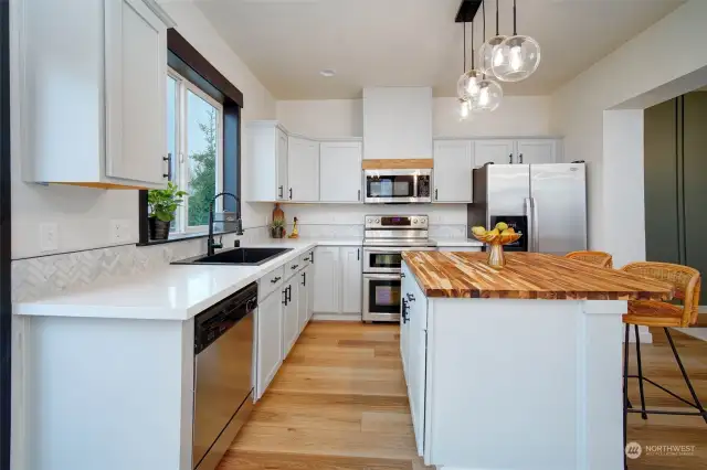 Beautifully updated kitchen