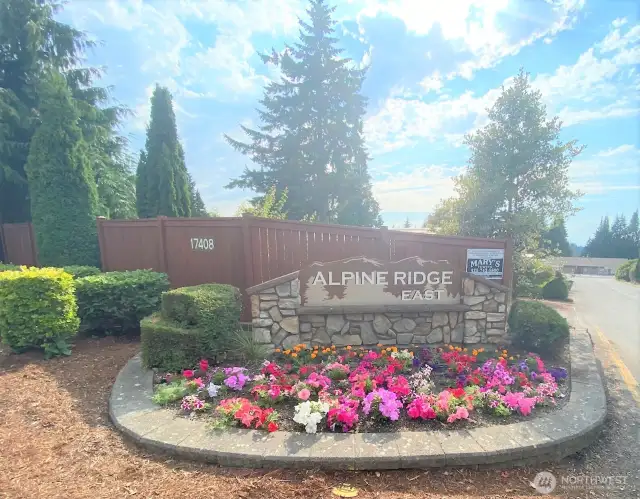 Entrance to Alpine Ridge East.