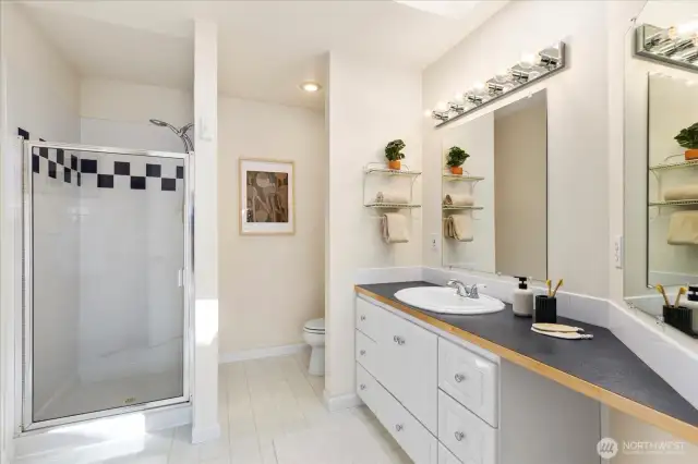 Primary ensuite