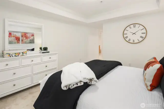 Primary suite