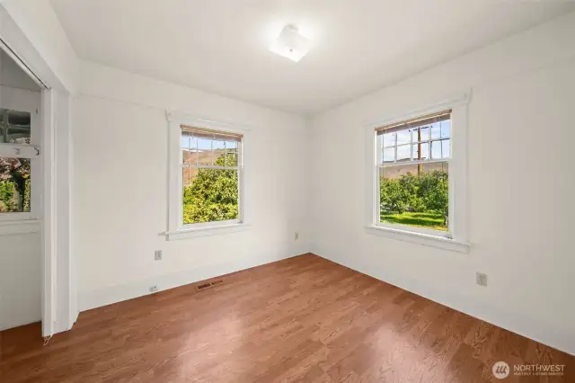 Main Bedroom with two big windows for natural light