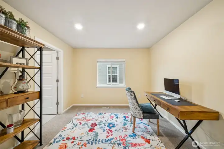 2nd loft upstairs with barn door for privacy