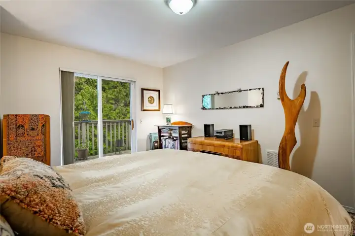 Access to the private rear deck