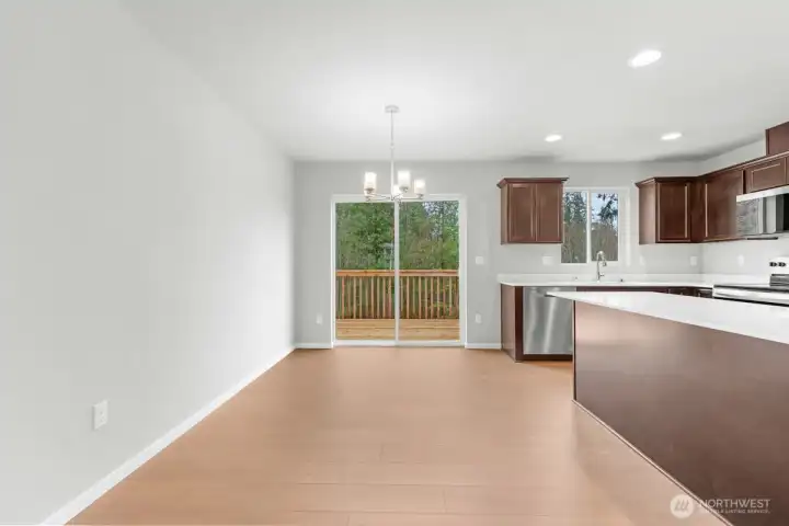 Photographs are for illustrative purposes only. Features, finishes, interior/exterior colors, landscaping and floorplan shown may vary from actual homes built