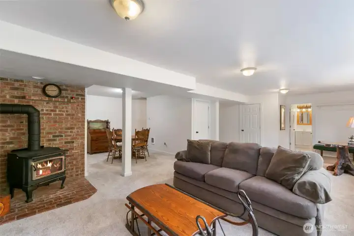 Lower level living space